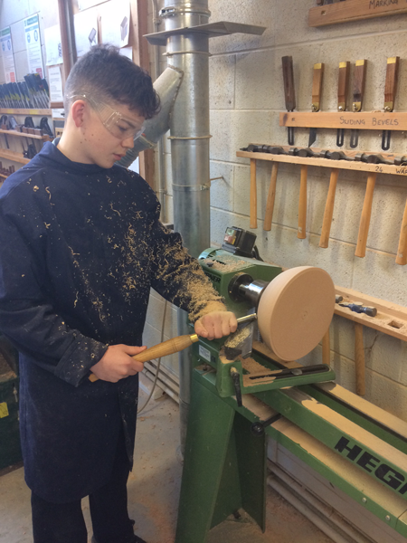WoodTurning in Scoil Pol
