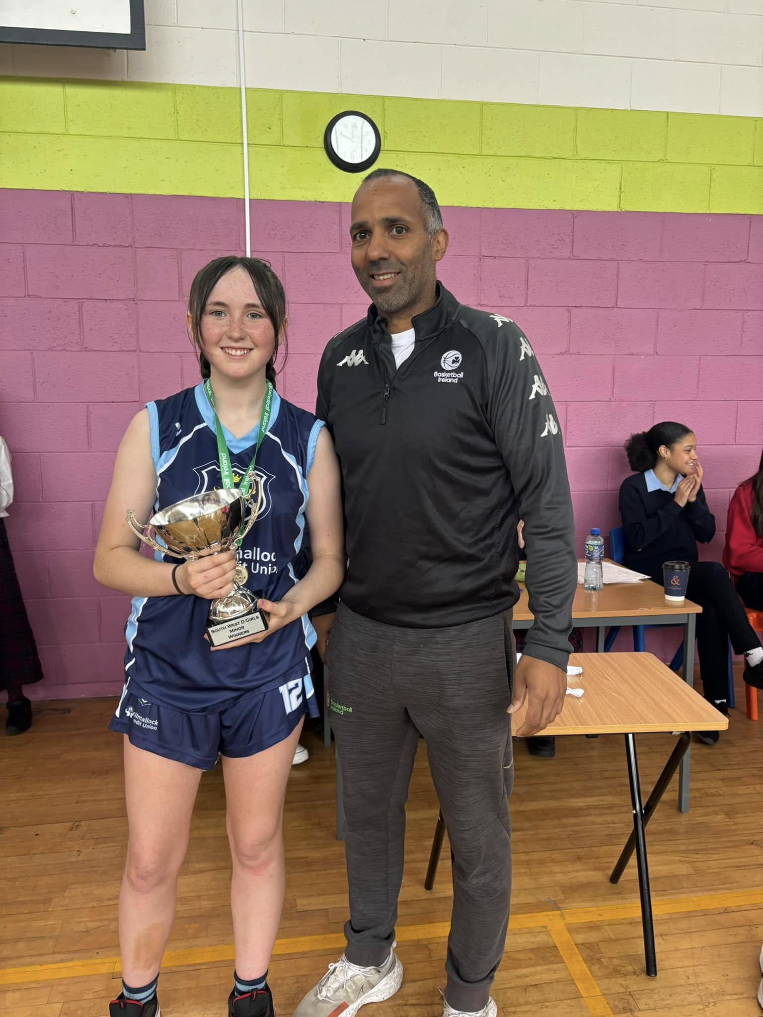 Scoil Pol Basketball Champs